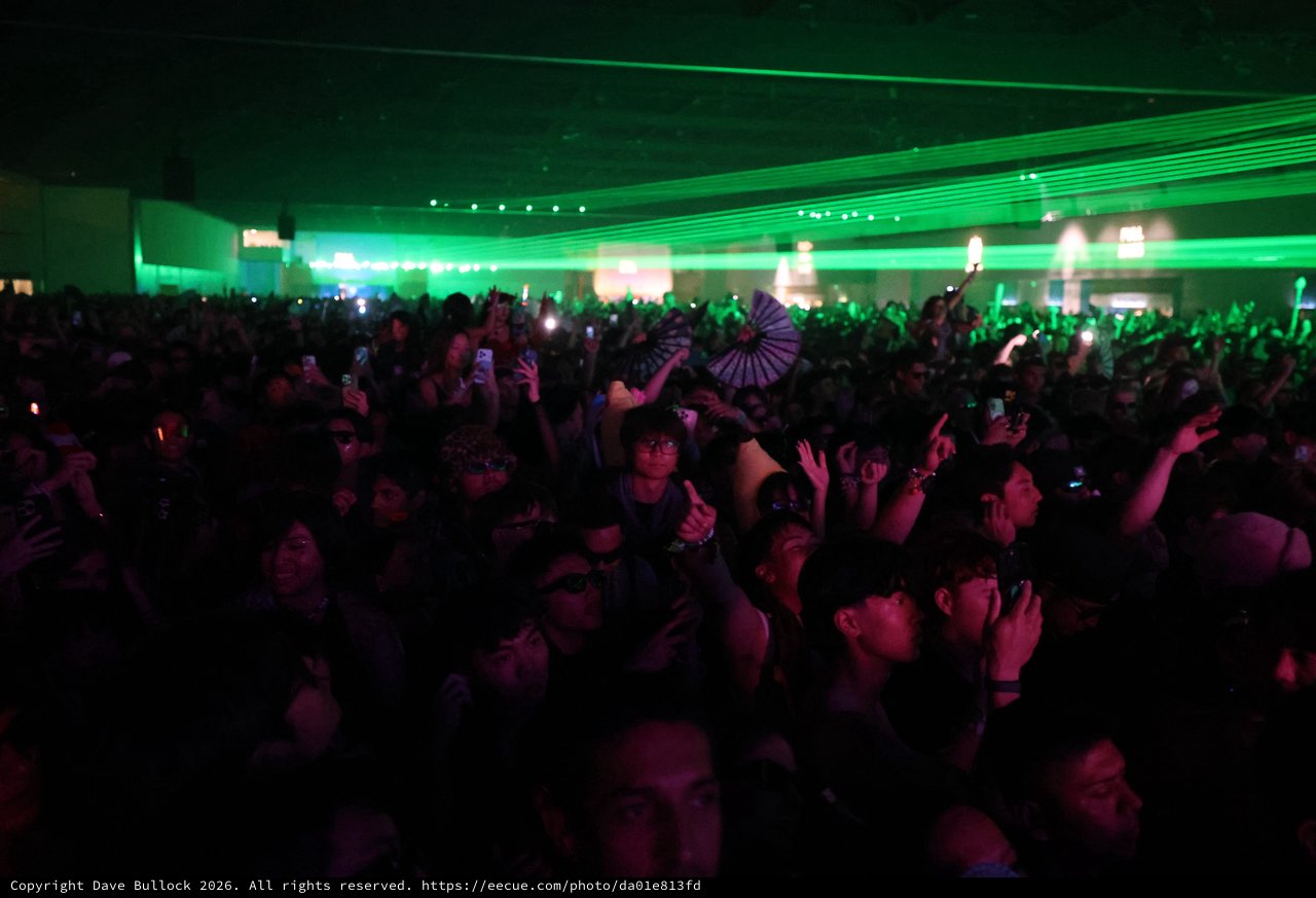 Green Laser Light Show Electrifies Wobbleland 2026 Crowd