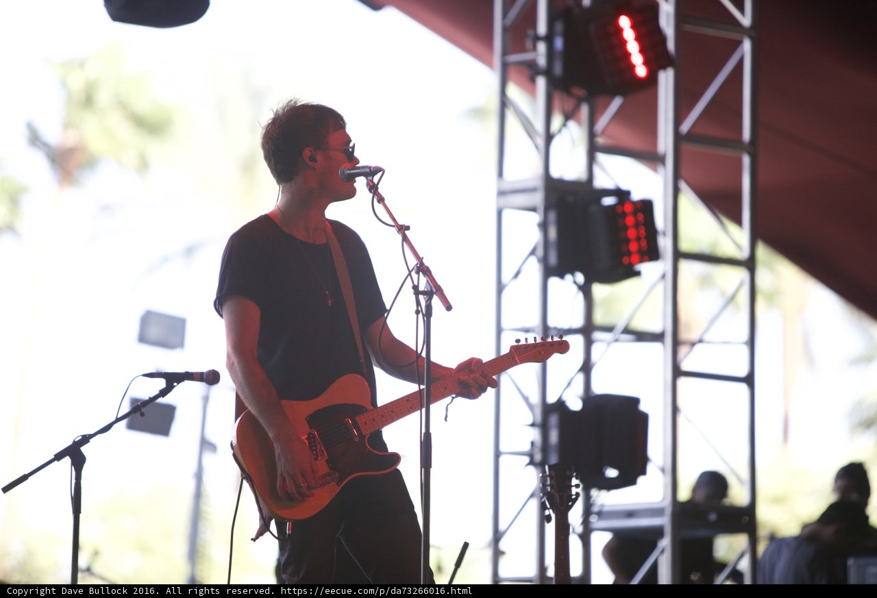 Electrifying Solo Performance