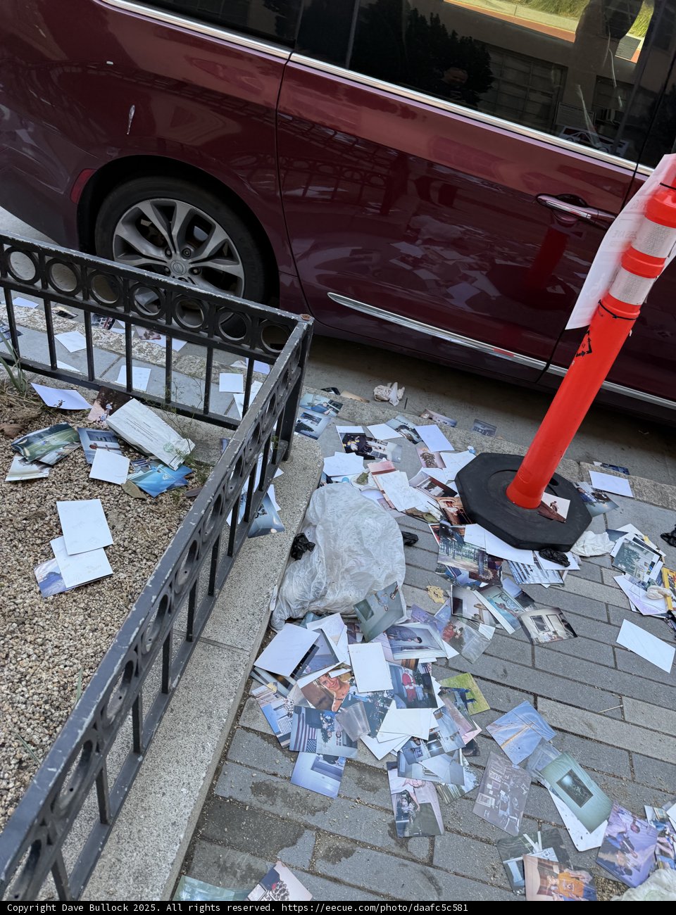 Urban Chaos: A Moment in San Francisco