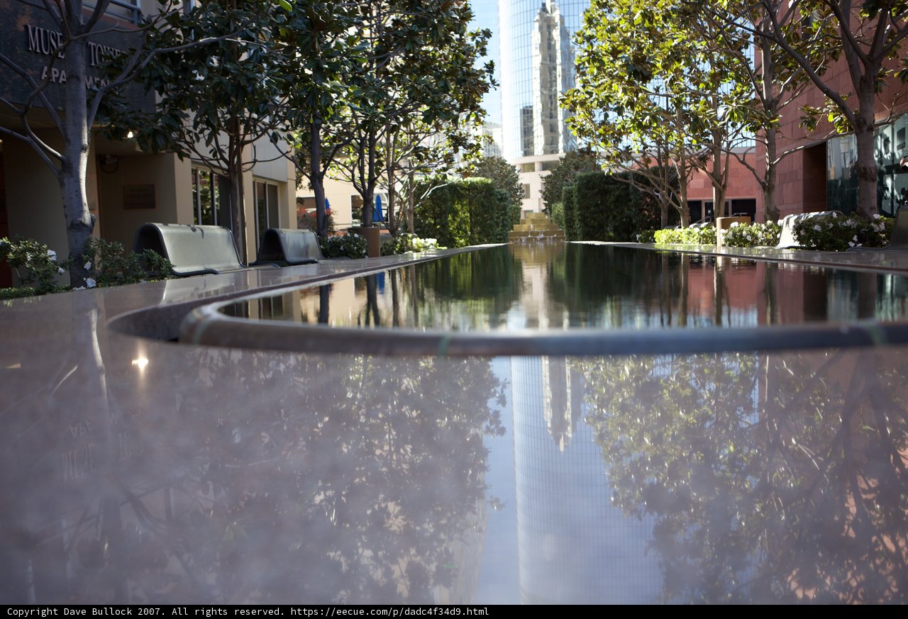 Serene Fountain in the Heart of the City