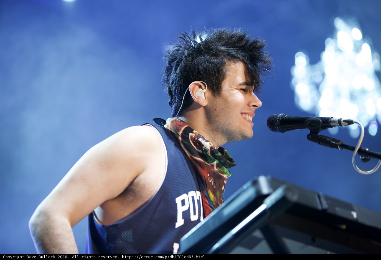 Rocking the Keyboard with a Mohawk