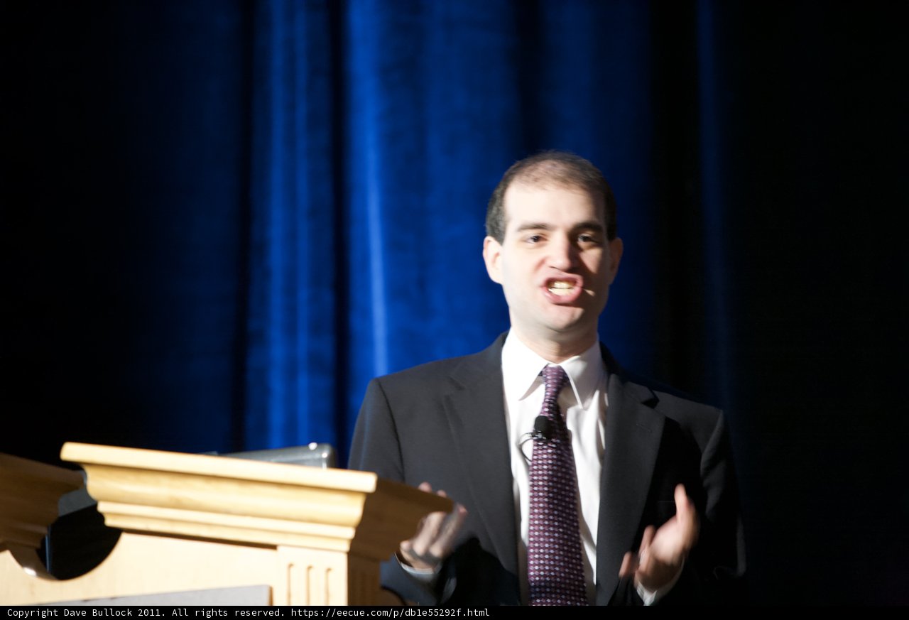 Dan Kaminsky Addresses the Crowd at DefCon