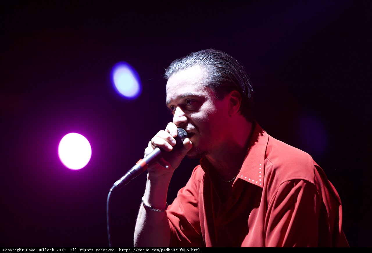 Mike Patton Rocks the Mic at Coachella 2010