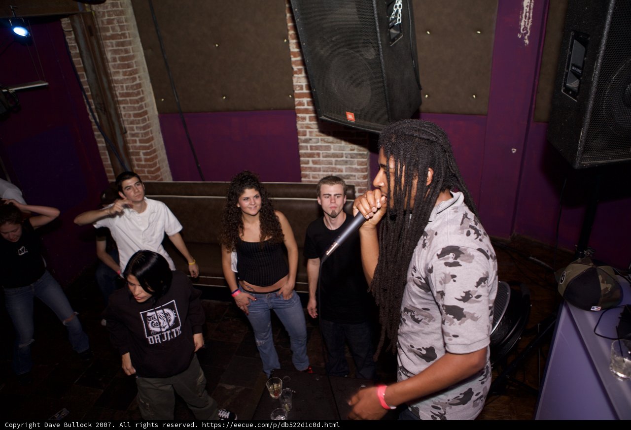 Grooving with a Crowd