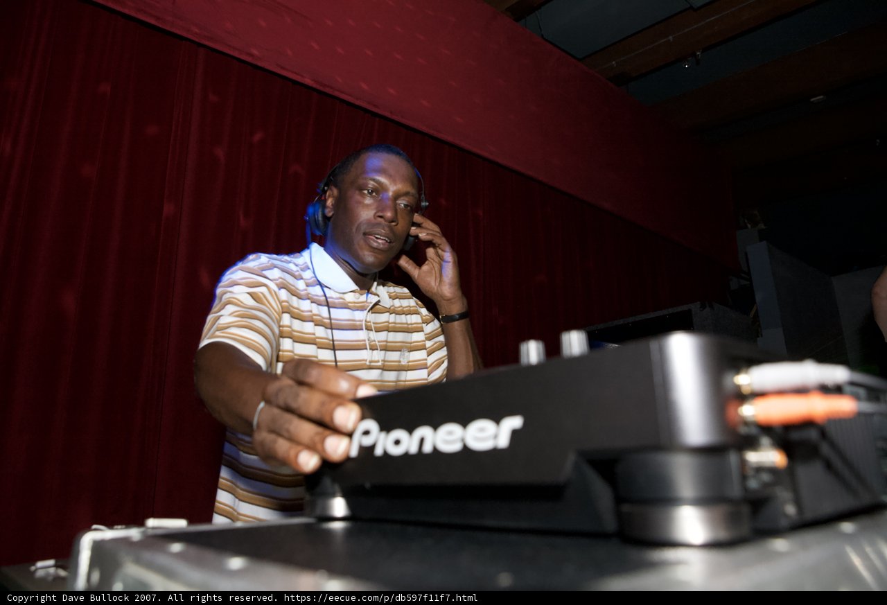 DJ Kenny Ken Making Musical Magic