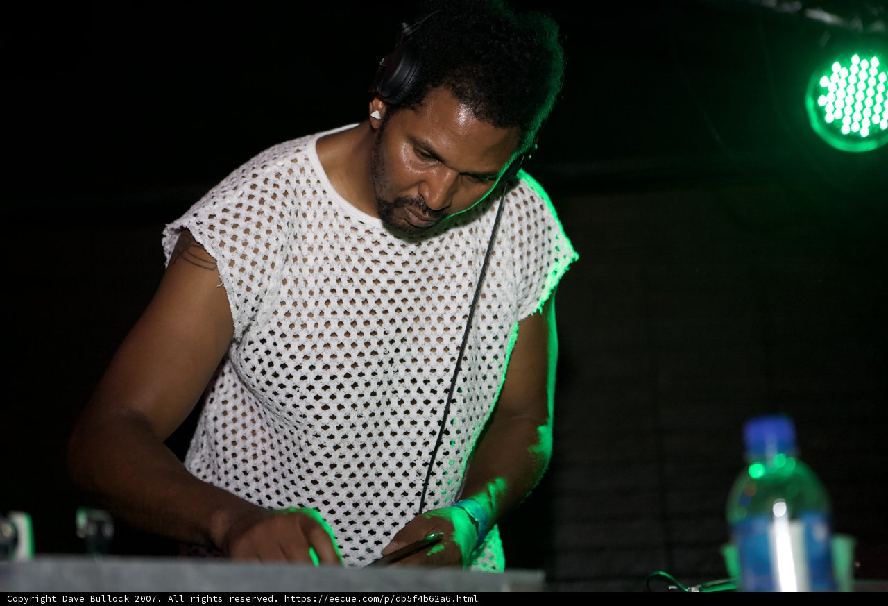 Groovy DJ Set