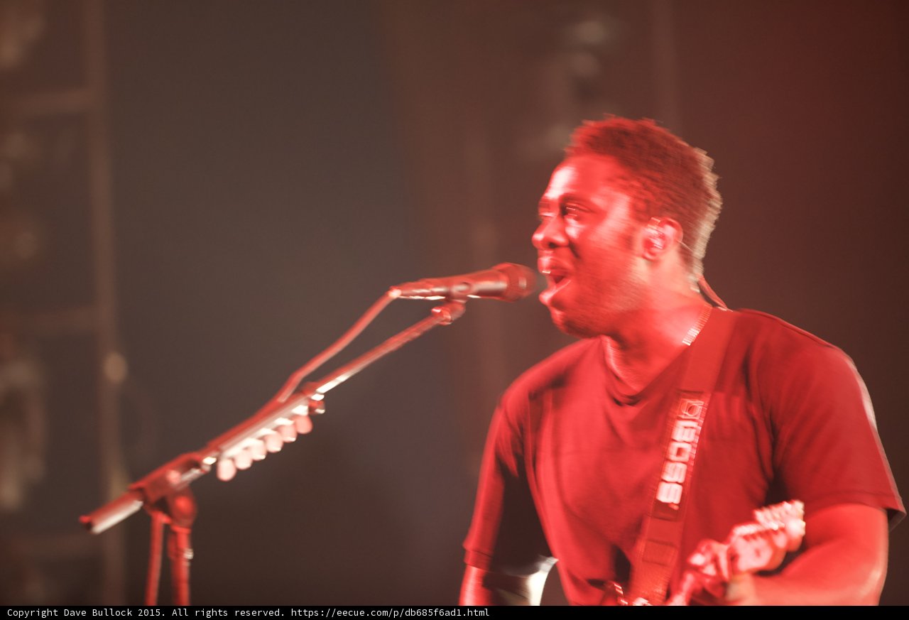 Kele Okereke Performing