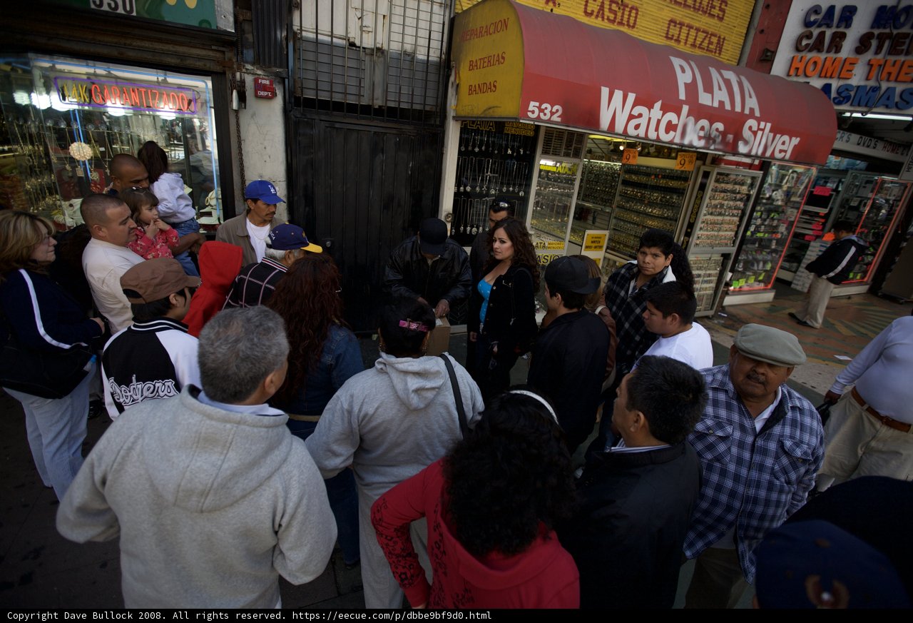 Crowd outside El Coyote store