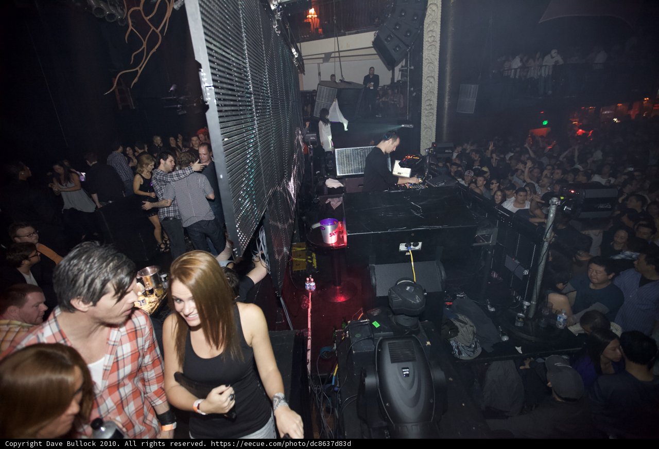 Nightlife Fun at Sierra Madre Club
