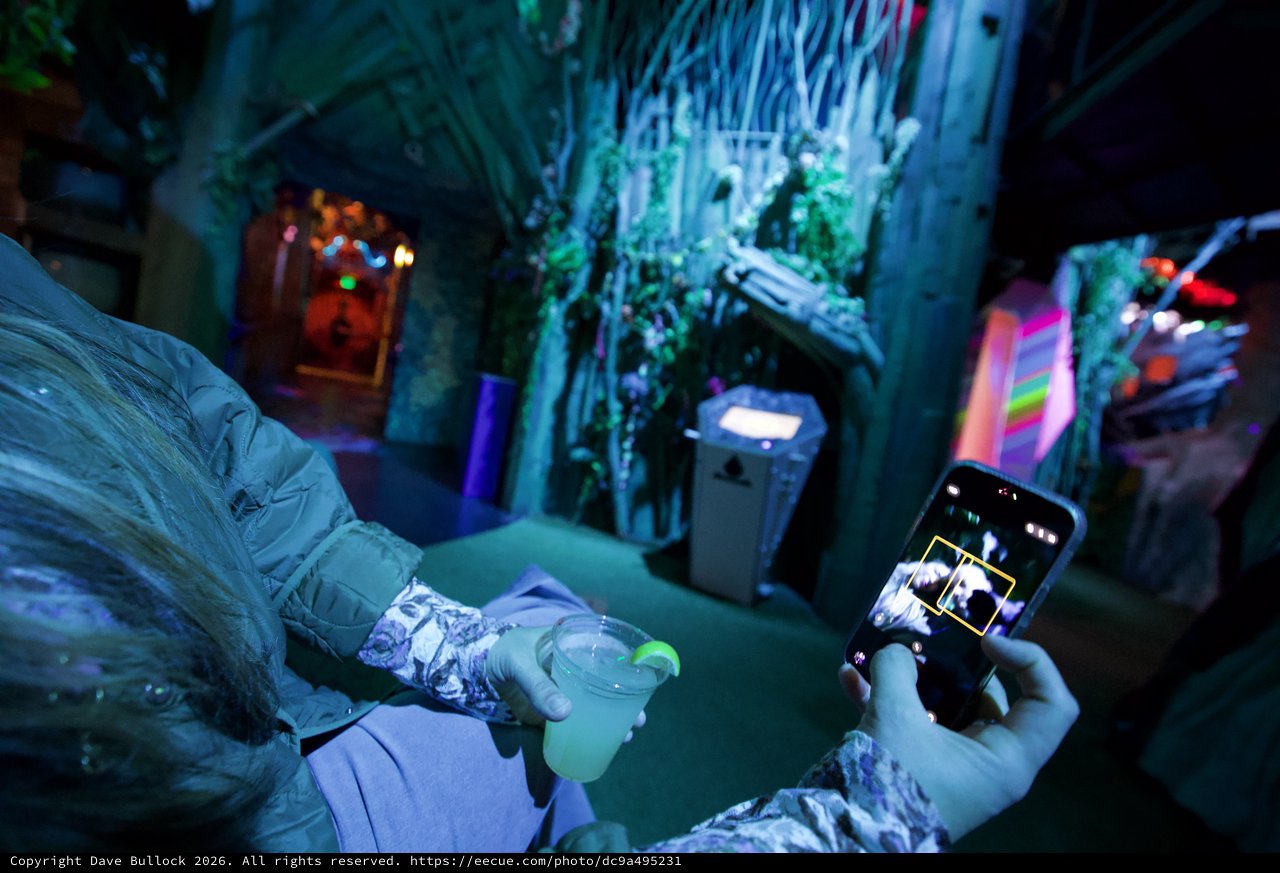 Capturing Ice Bar Moments at Winter Attraction