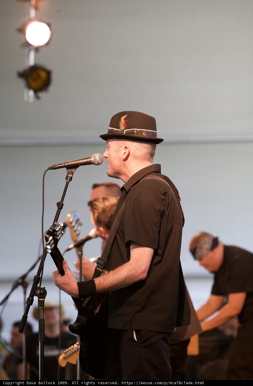 Guitarist in the Spotlight