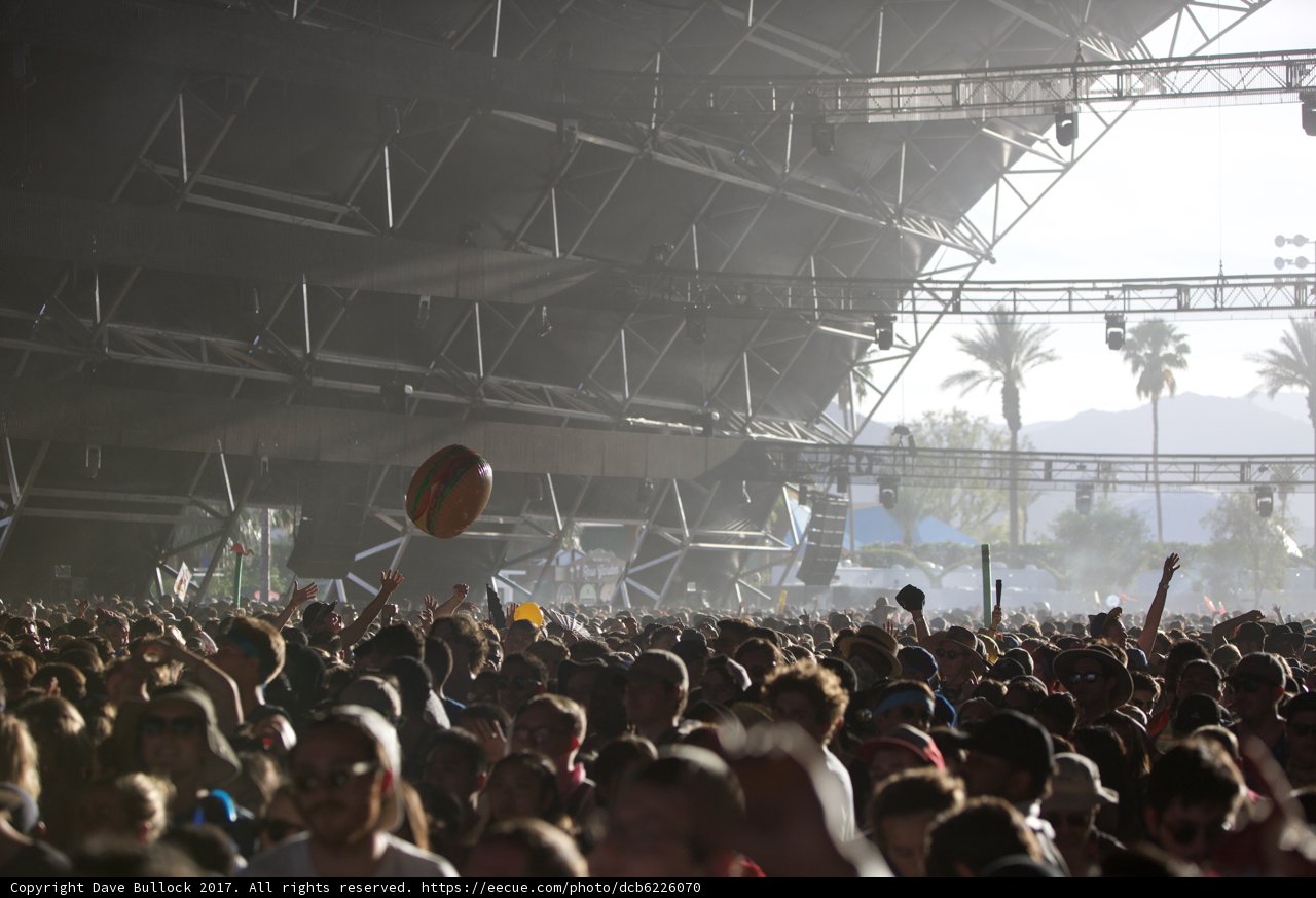 The Exciting Vibe of Coachella 2017 Concert Crowd