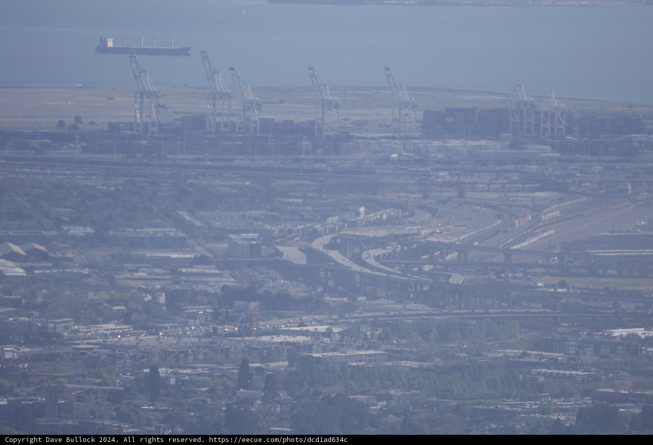 Urban Complexity: A Cranes, Fog & Constructionscape