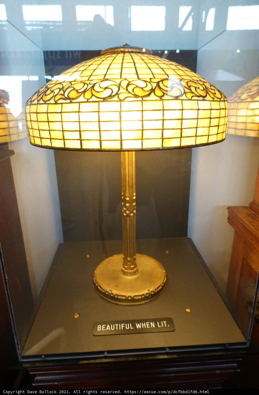 Vintage Stained Glass Table Lamp