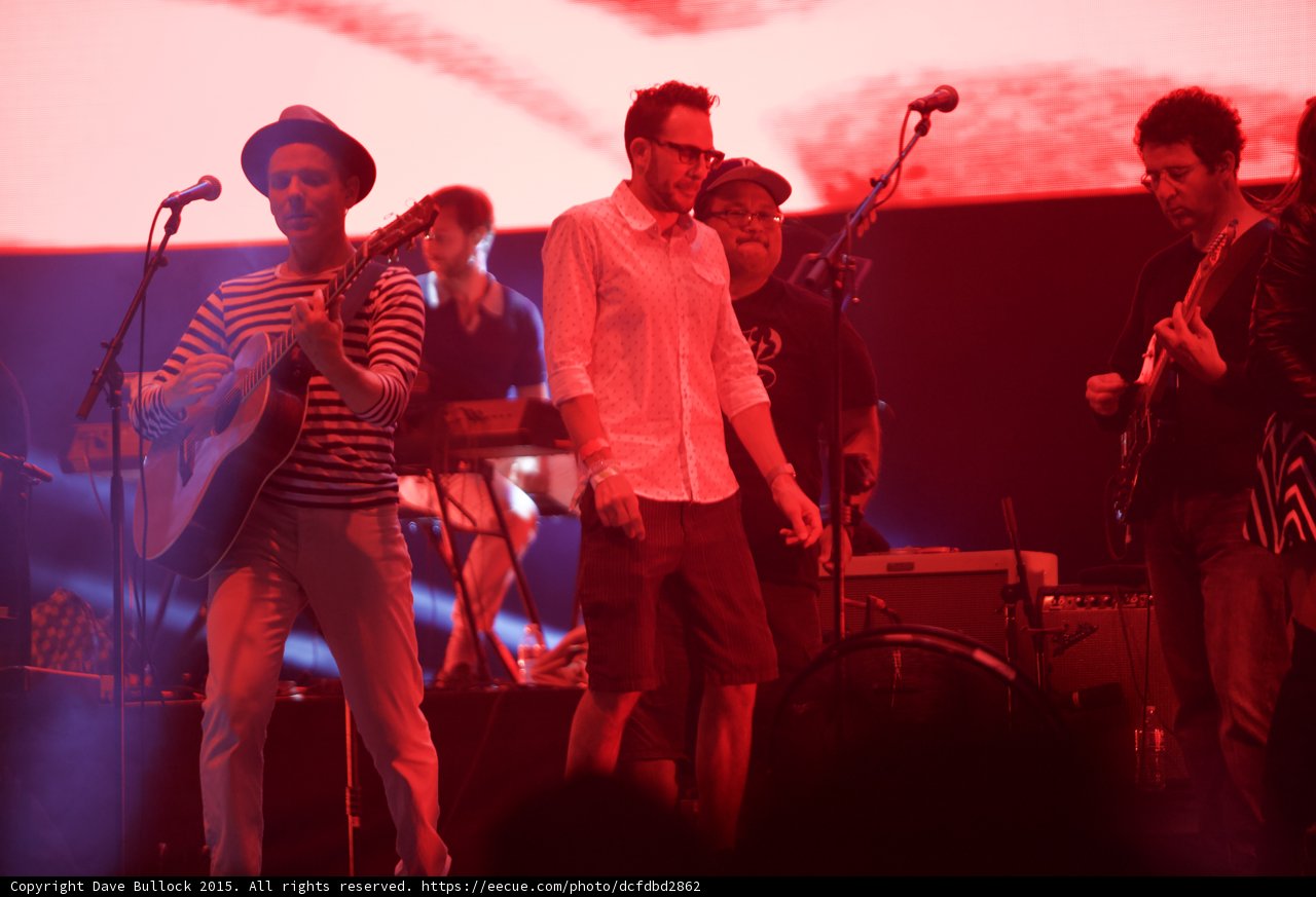 Belle and Sebastian Stuart Murdoch Acoustic Guitar Fedora Striped Shirt Fan Glasses Stage Red
