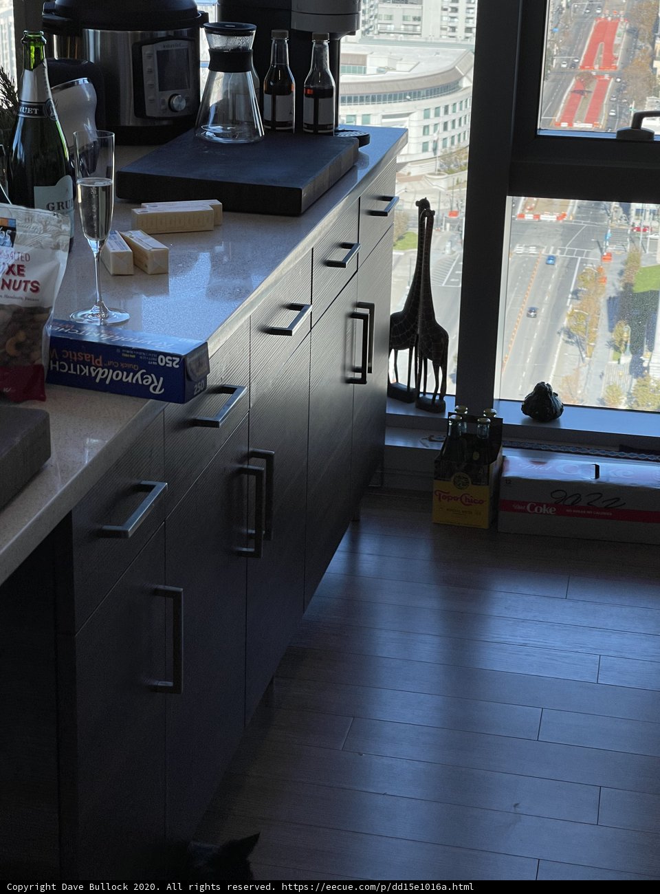 Cityscape Kitchen