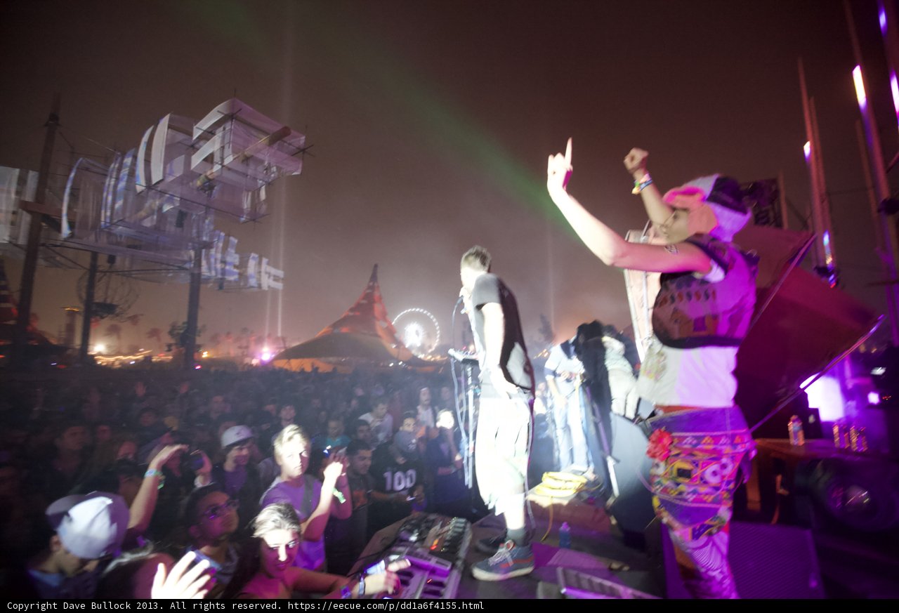 Spotlight on the Crowd