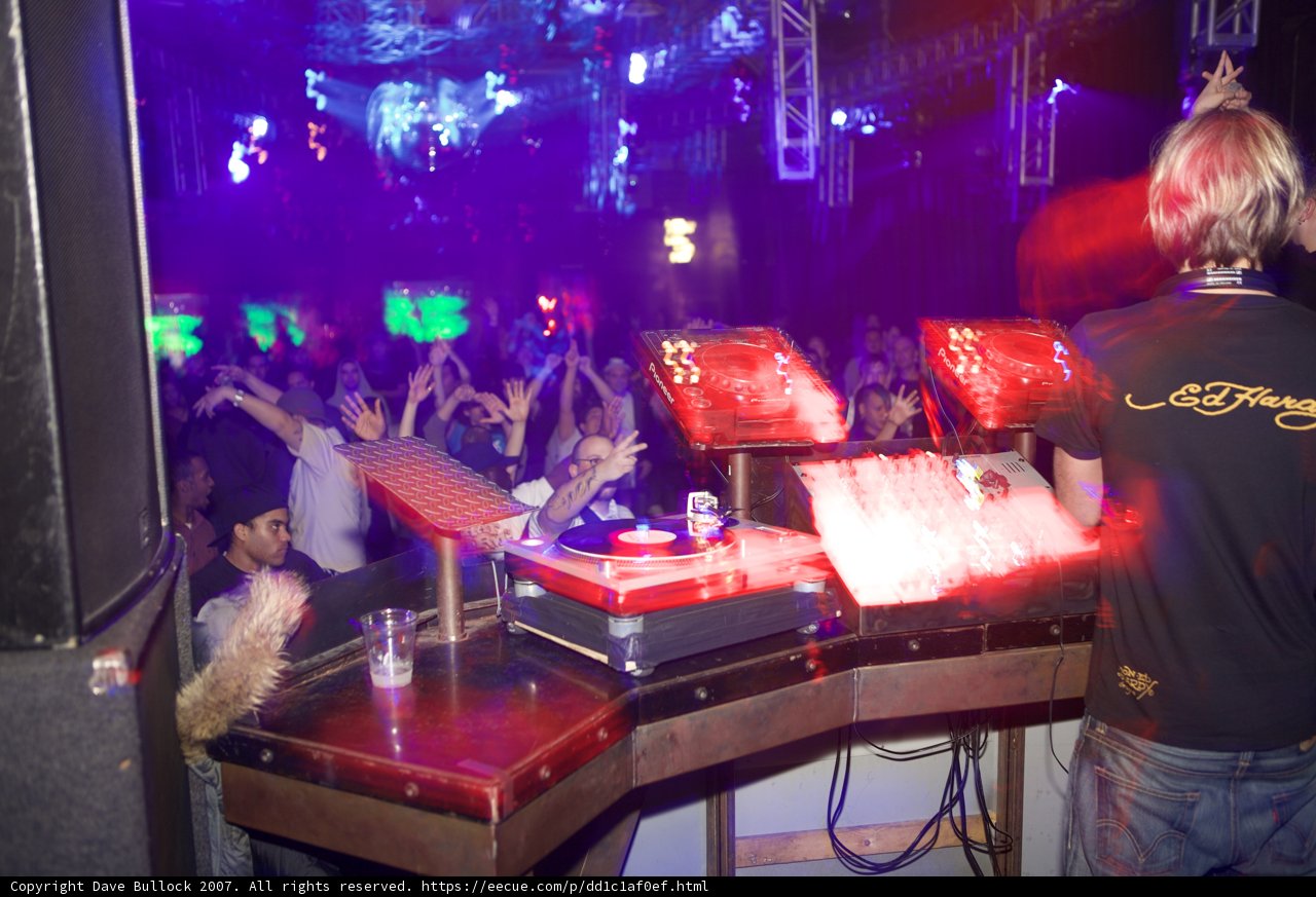 Total Science Rocks the Nightclub Scene
