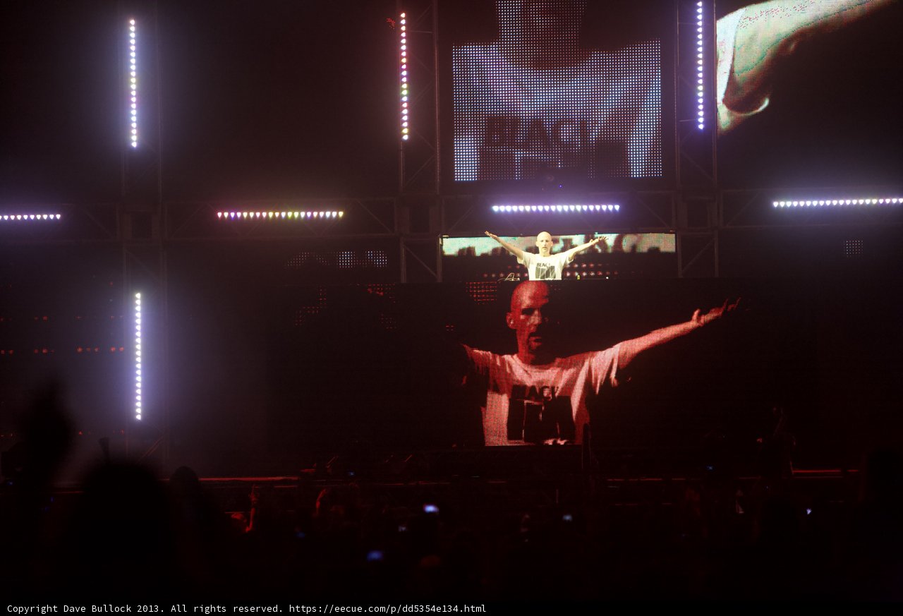 Moby Takes the Crowd to New Heights
