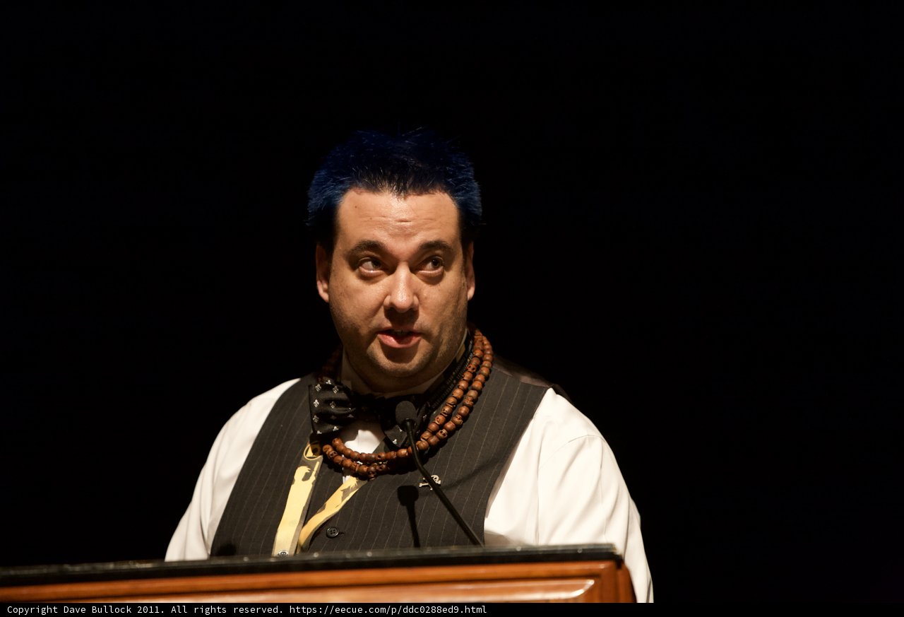 Blue-Haired Speaker Takes Center Stage