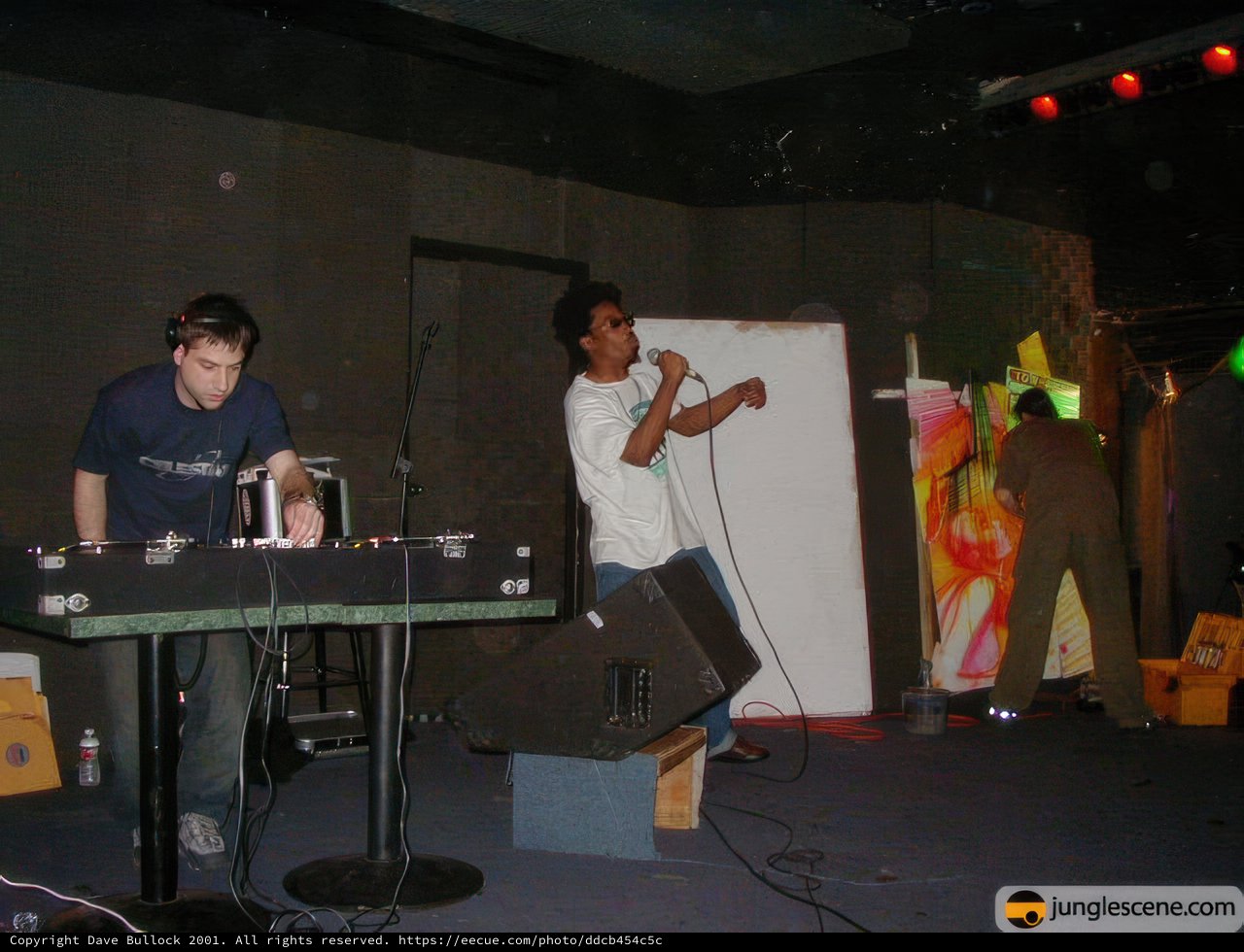Jamming in the White Room