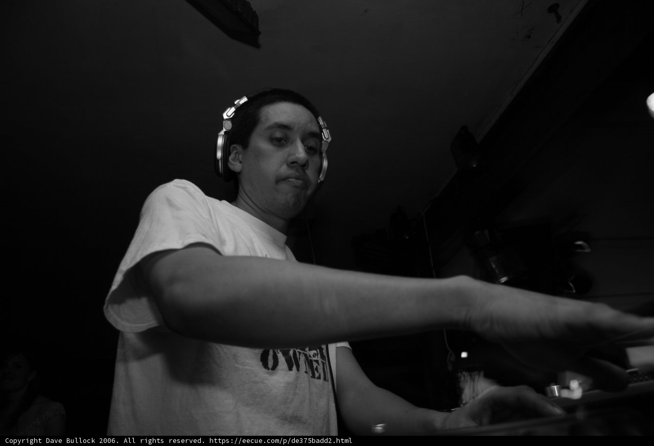 DJ Raul R's electrifying performance