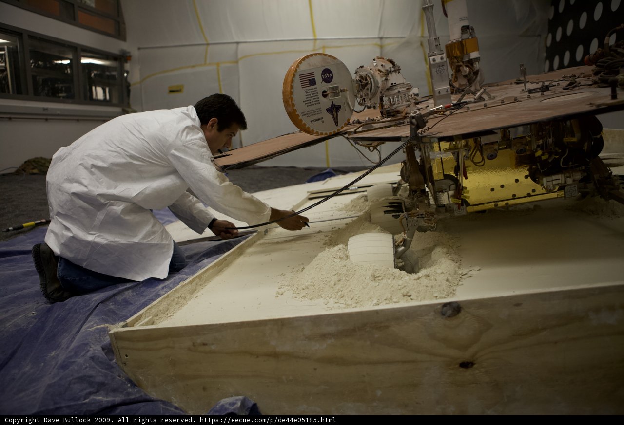 Manufacturing the Unstuck Mars Rover