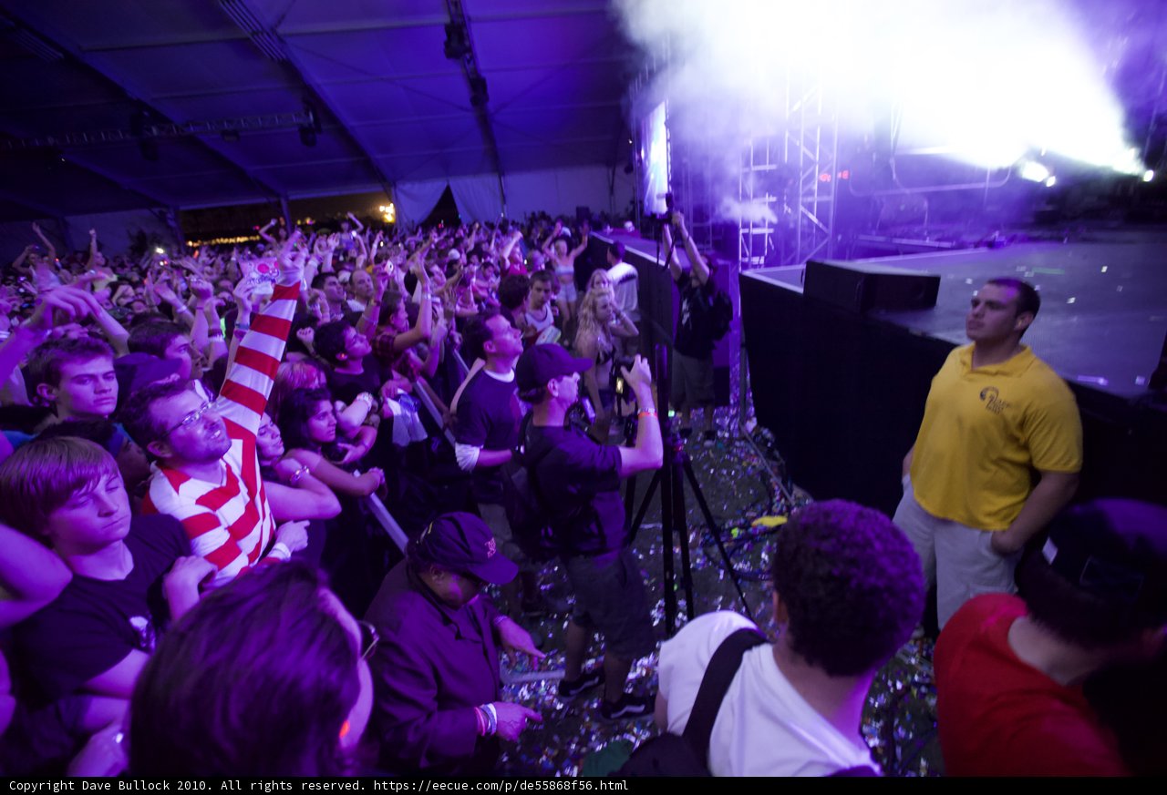 Smoke and Spotlight at Urban Concert