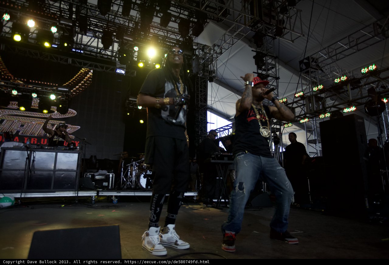 Entertainers on Stage