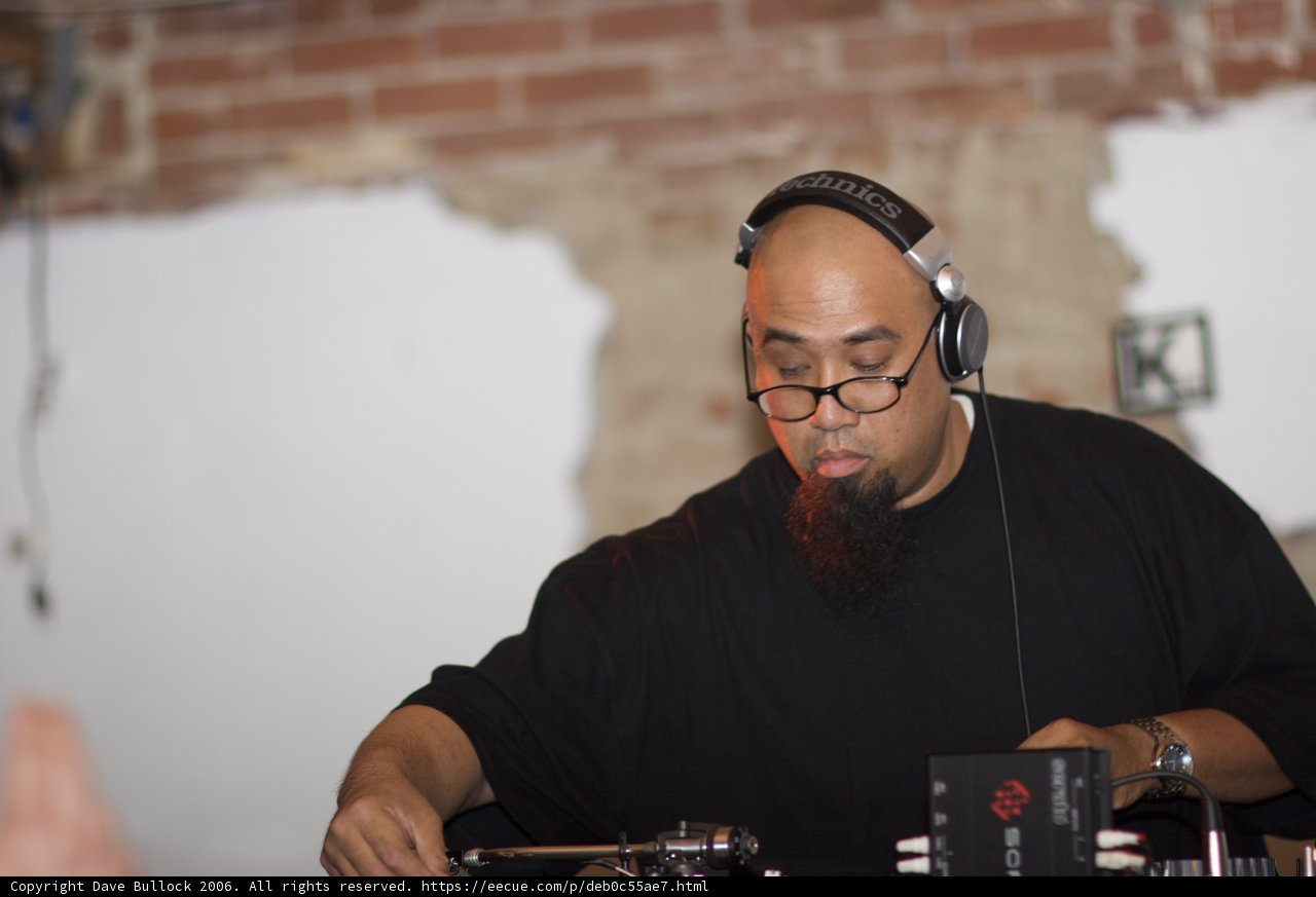 DJ Rhettmatic in Action