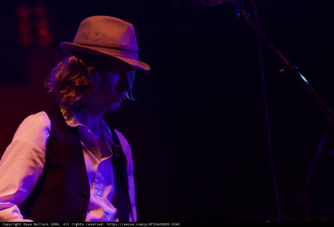Hat Off to the Entertainer
