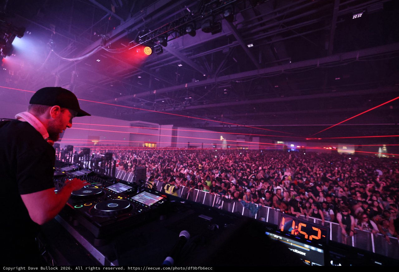 DJ Commands Massive Crowd at Wobbleland 2026