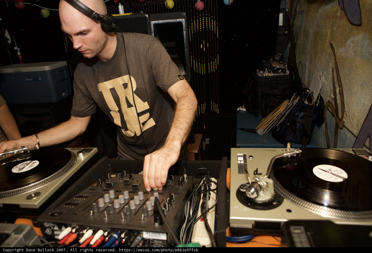 Mixing it Up on the Turntable