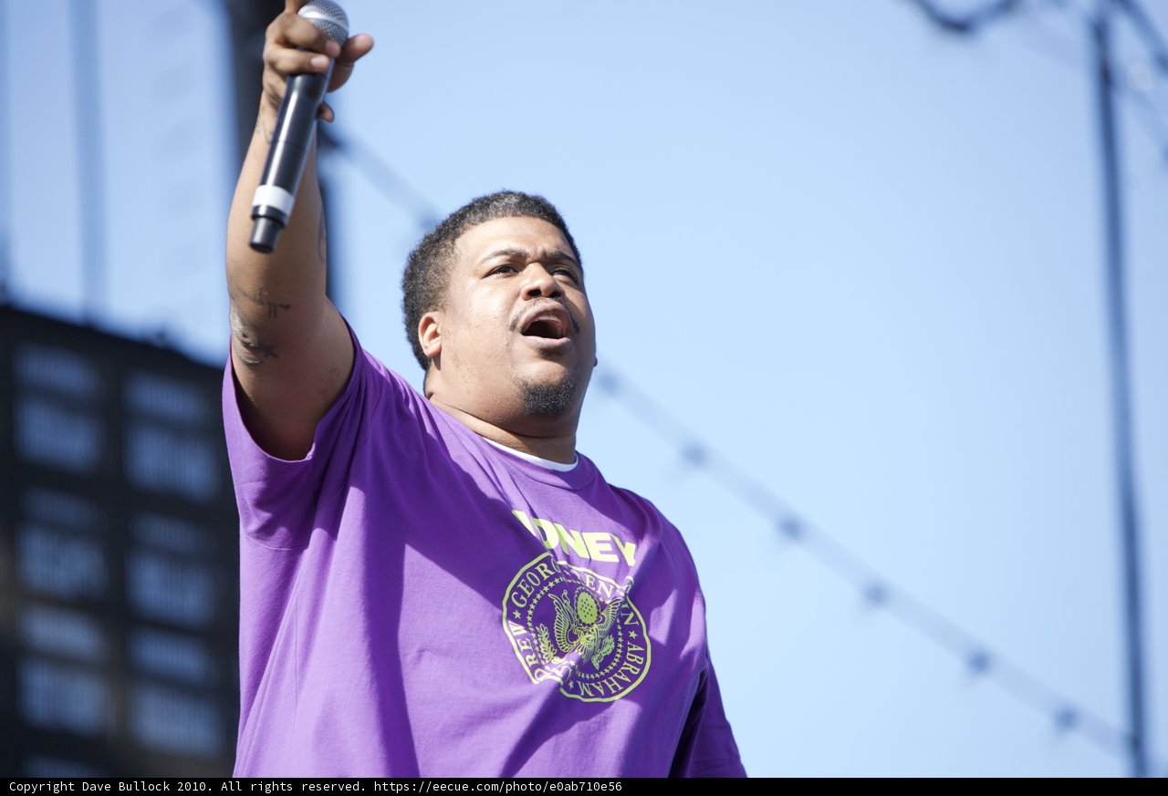 Purple Shirt Performer