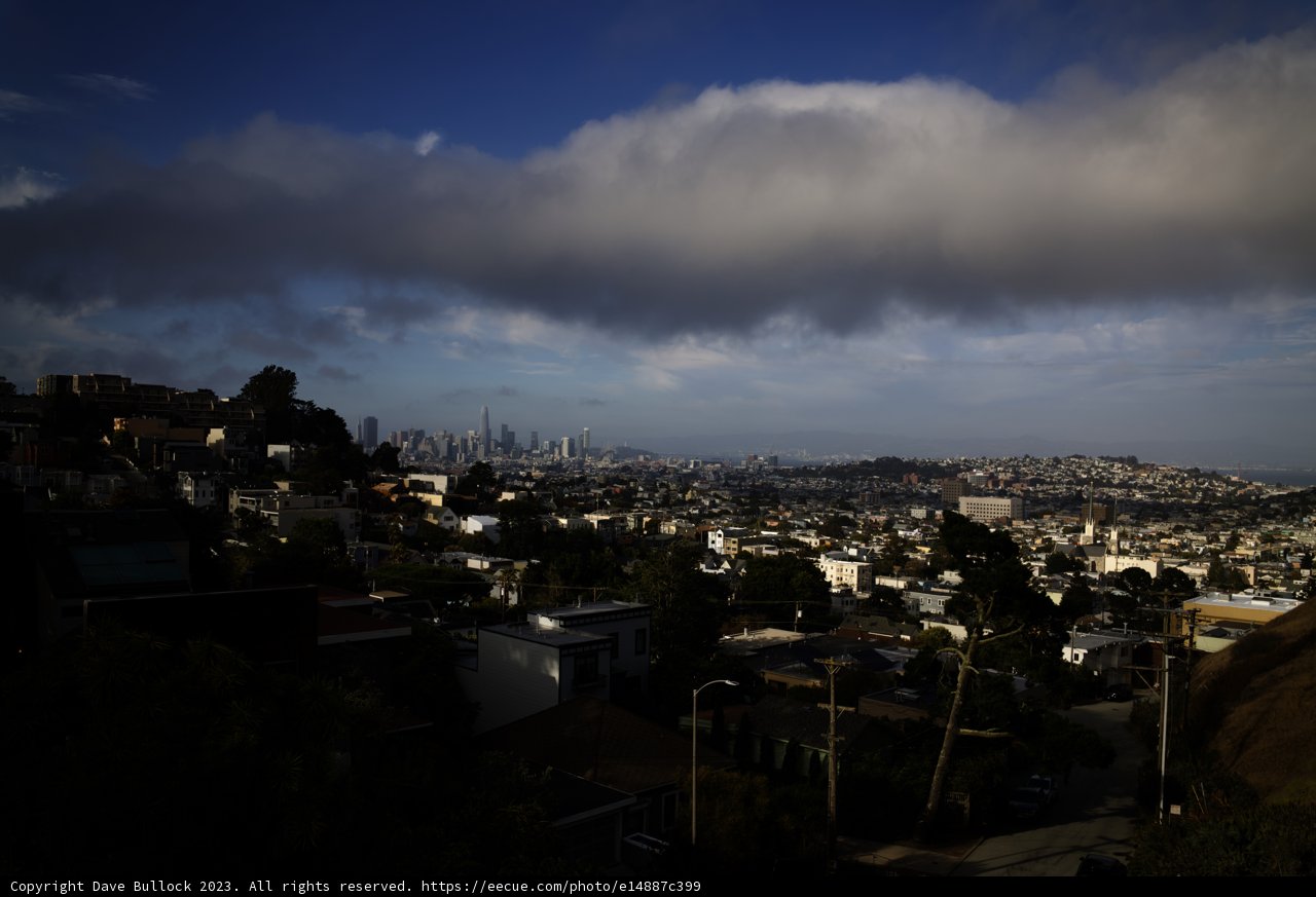 Metropolis Majesty: San Francisco Cityscape