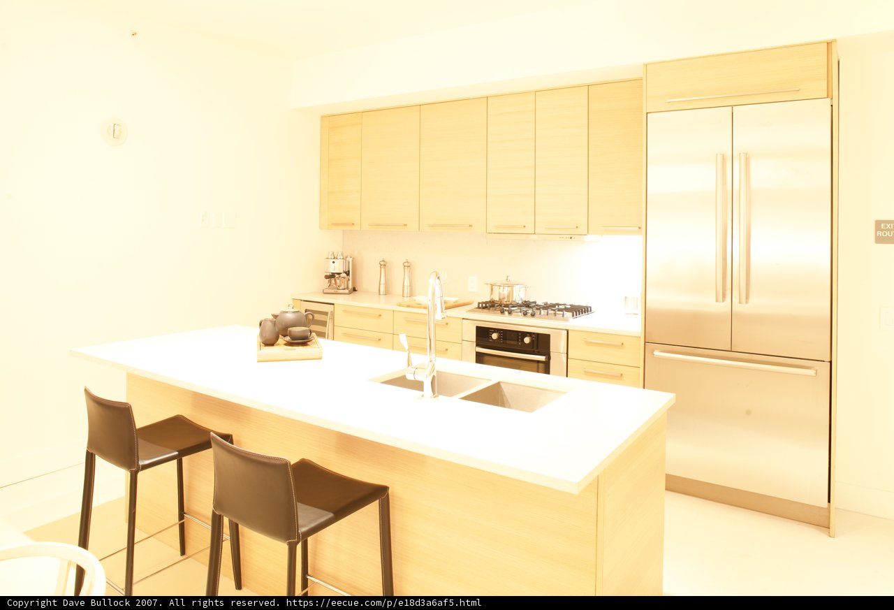 Modern Kitchen Oasis