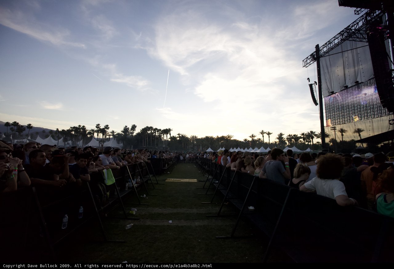 Coachella 2009: A Sea of Music Lovers