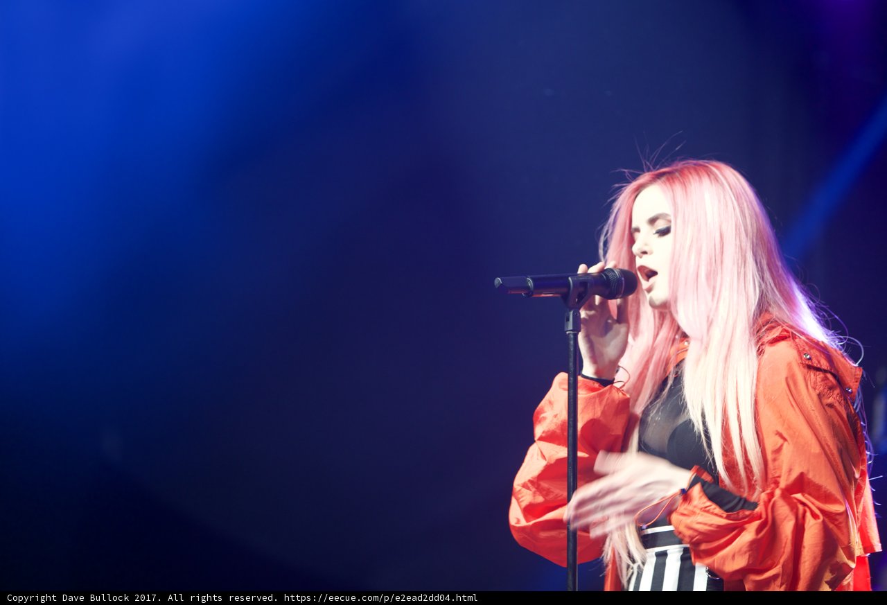 Pink-haired Performer Takes Center Stage