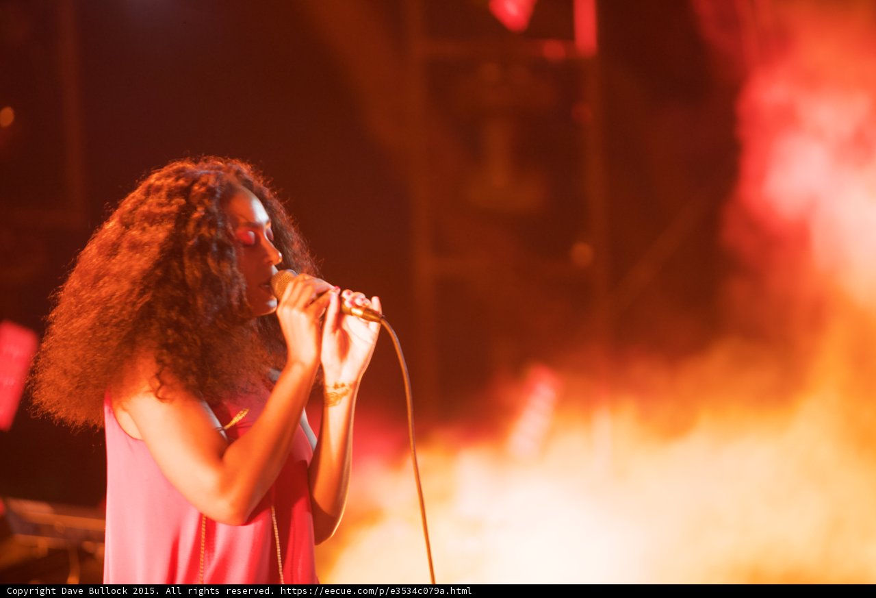 Solange Profile Singing Heavy Orange Red Smoke Atmospheric