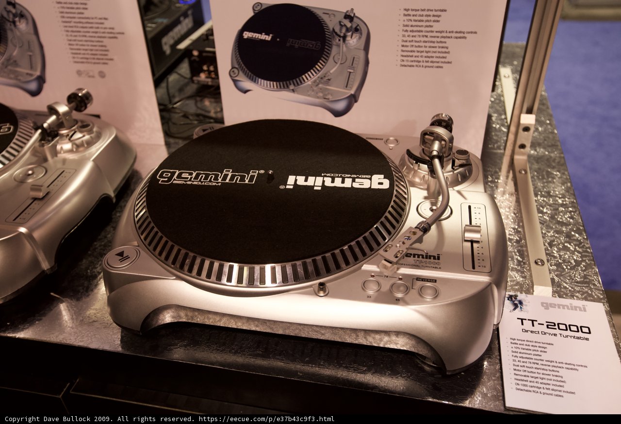 The Sleek Turntable with a Silver Cover