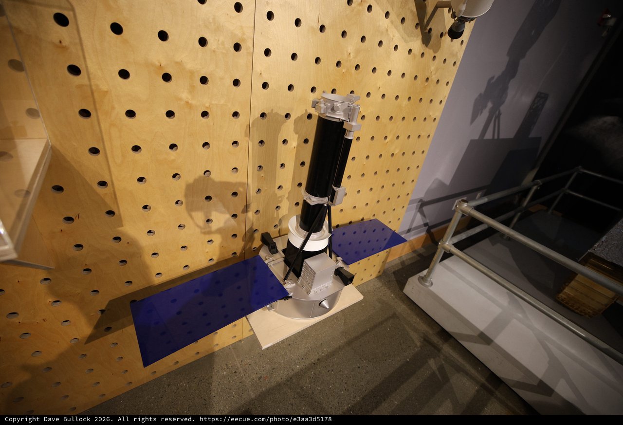 Telescope Exhibit at Chabot Space and Science Center