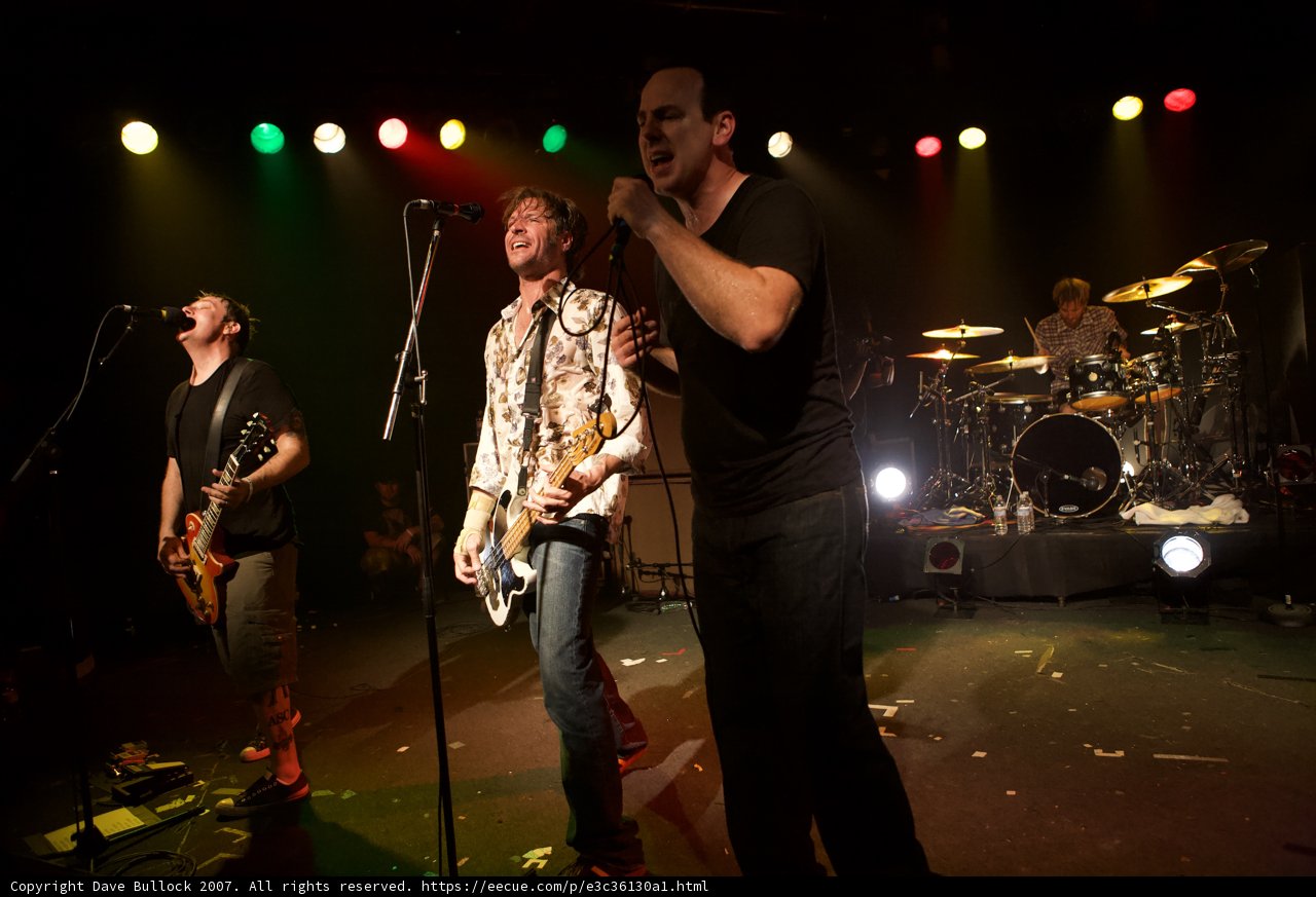 Bad Religion Ignites the Crowd at 2007 Glasshouse Concert