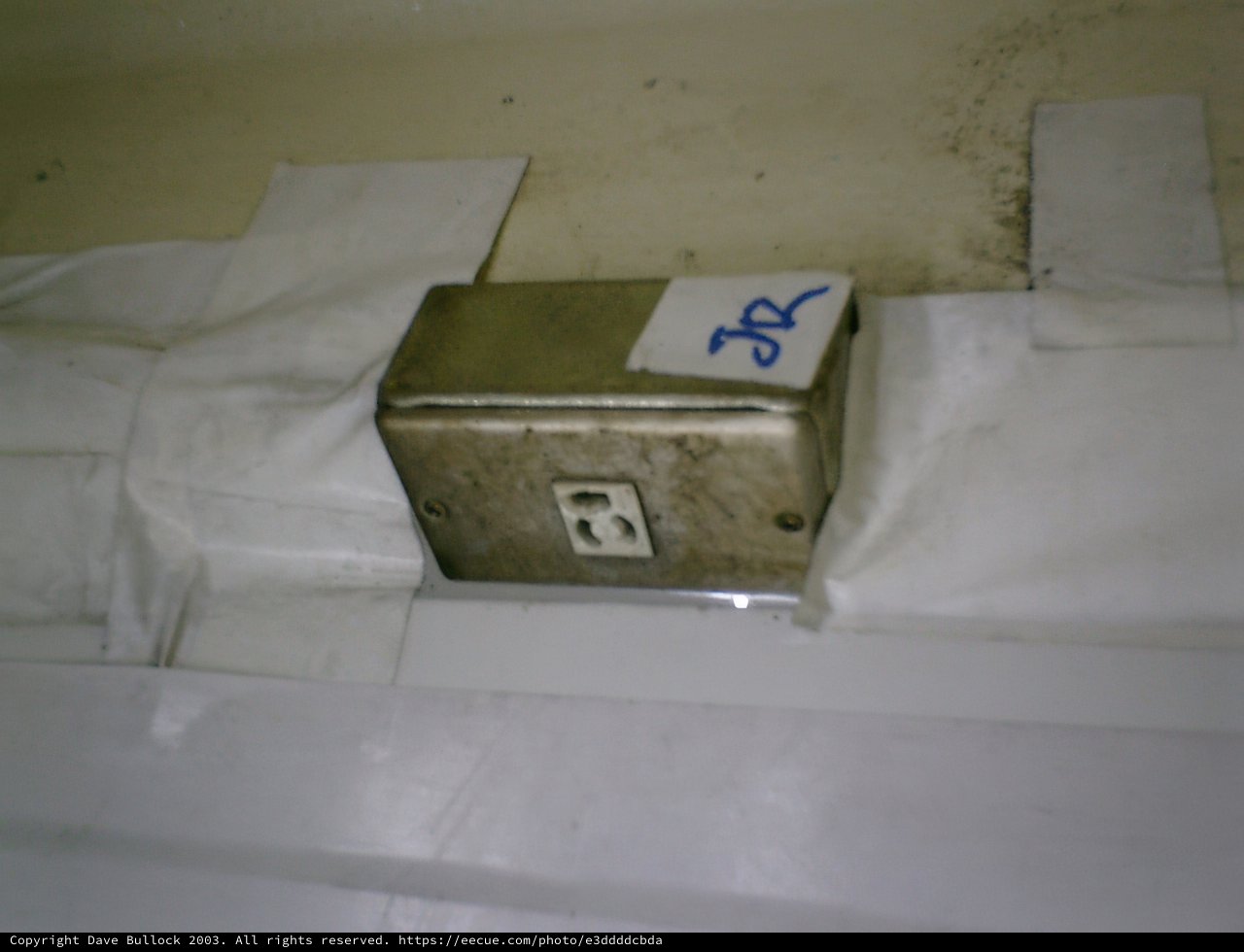 Tokyo Mailbox