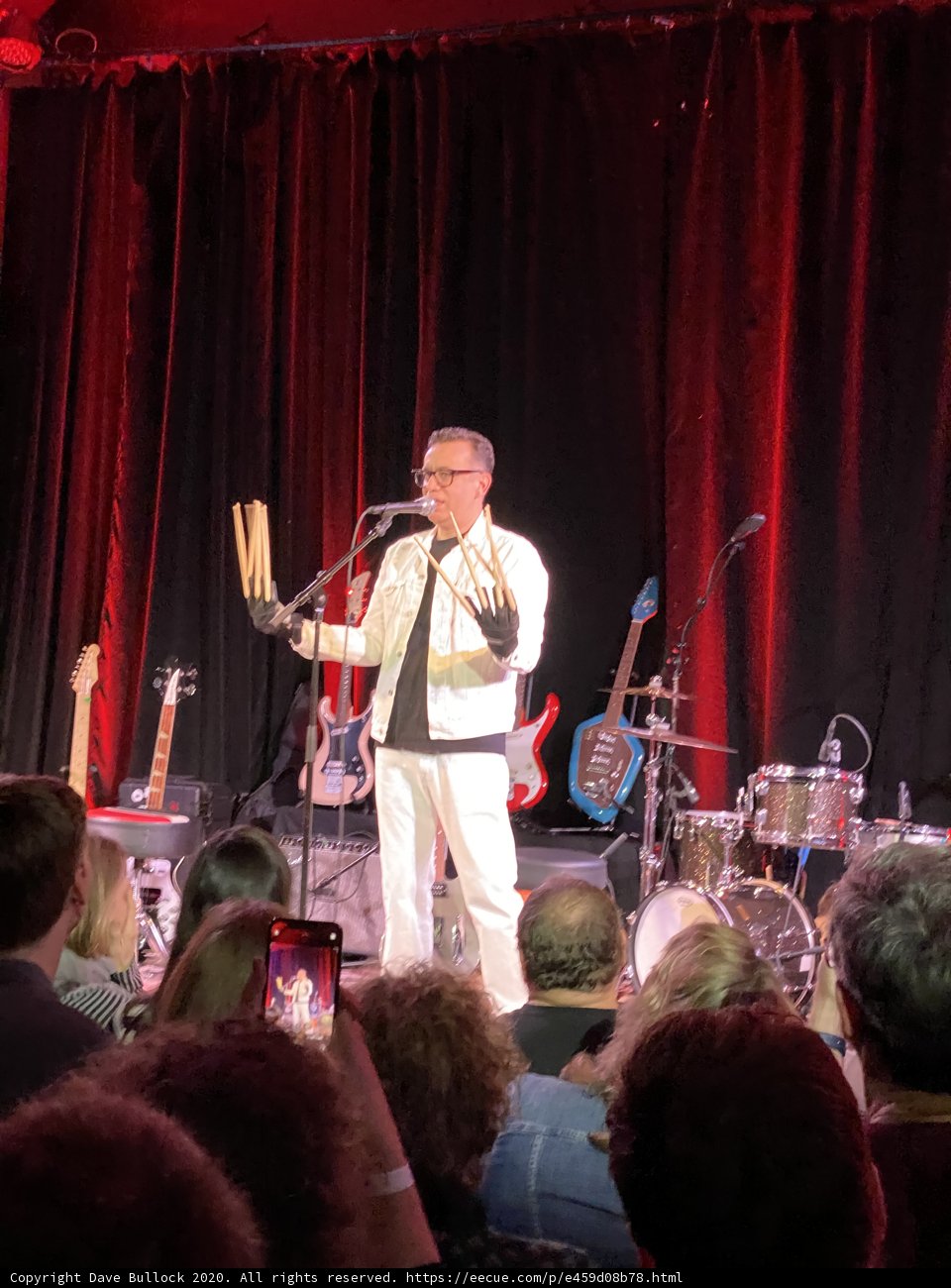 Fred Armisen Rocks the Stage