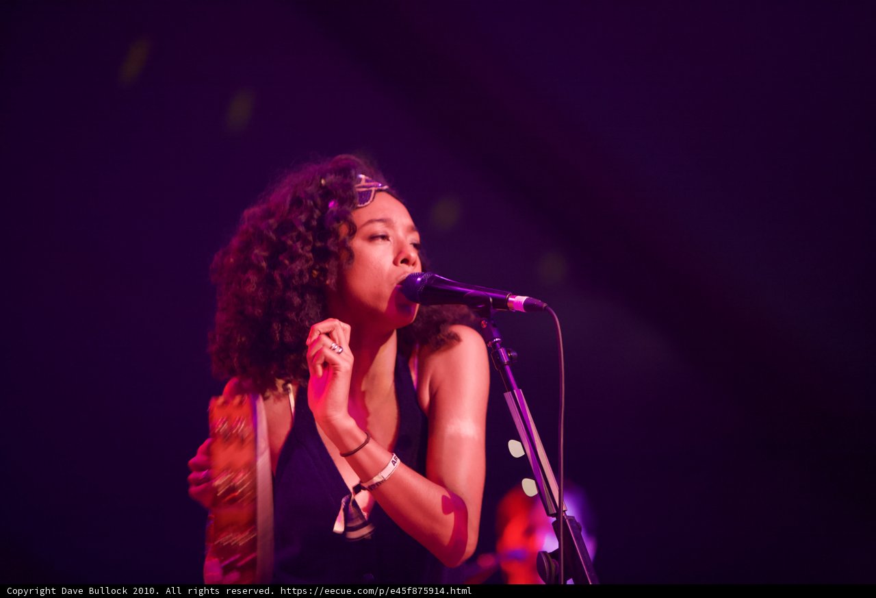 Corinne Bailey Rae Rocks Coachella Stage