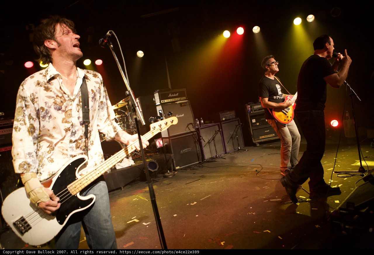Bad Religion Rocks the Glasshouse with Powerful Performance