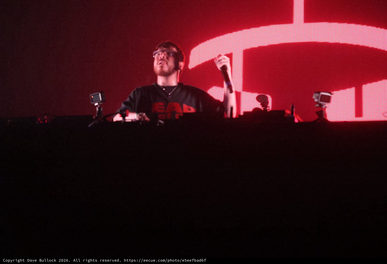 DJ Performs Under Red Glow at Wobbleland 2026