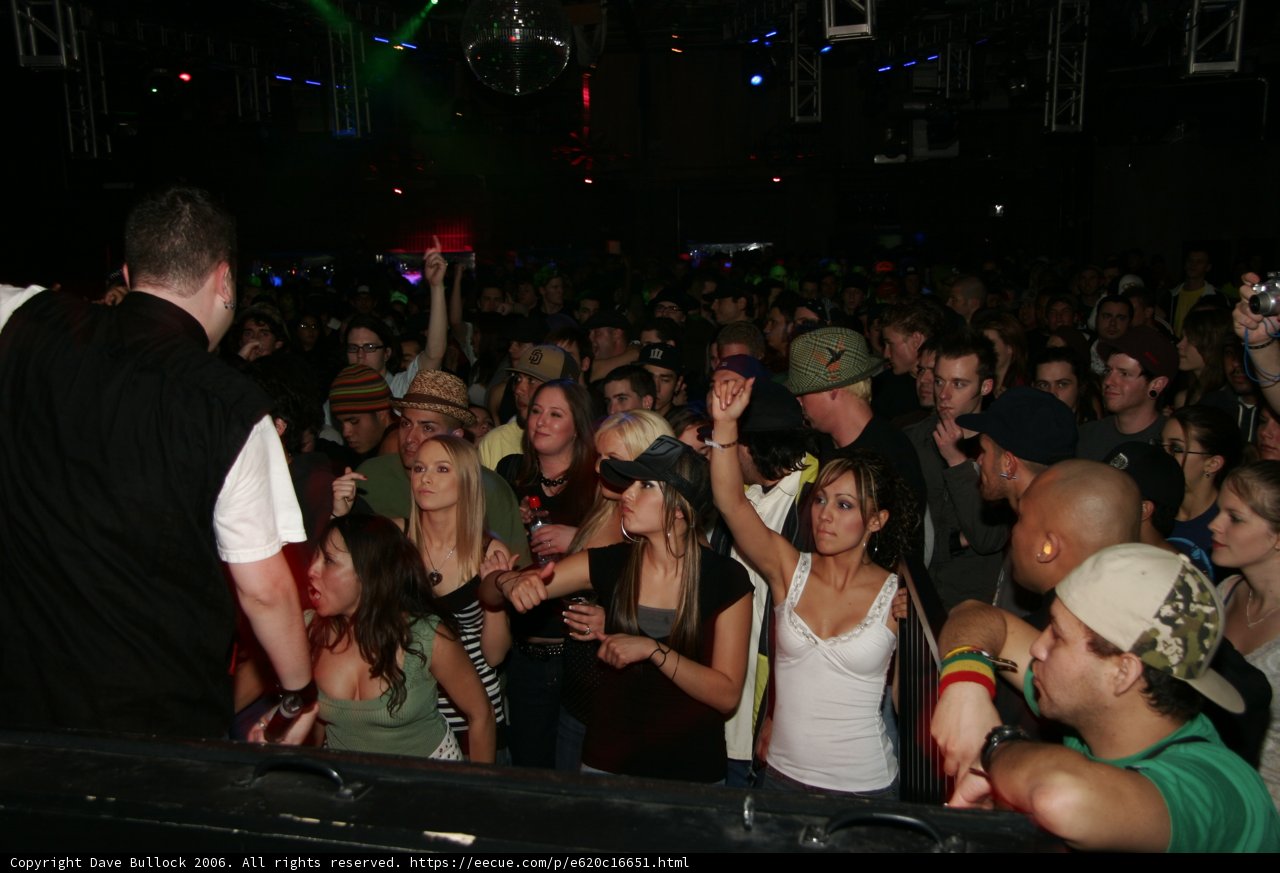Funktion Viram Concert Excitement