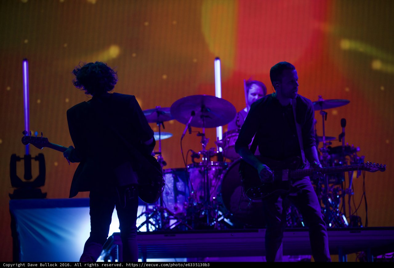 The 1975 electrify Coachella crowd