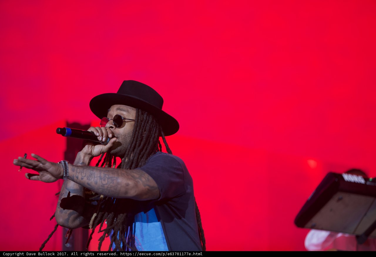 Ty Dolla $ign Serenades the Crowd at Coachella 2017